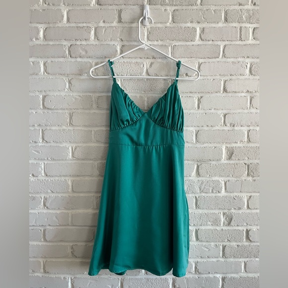 Honey Green Satin Dress, Size Medium. - Picture 1 of 9